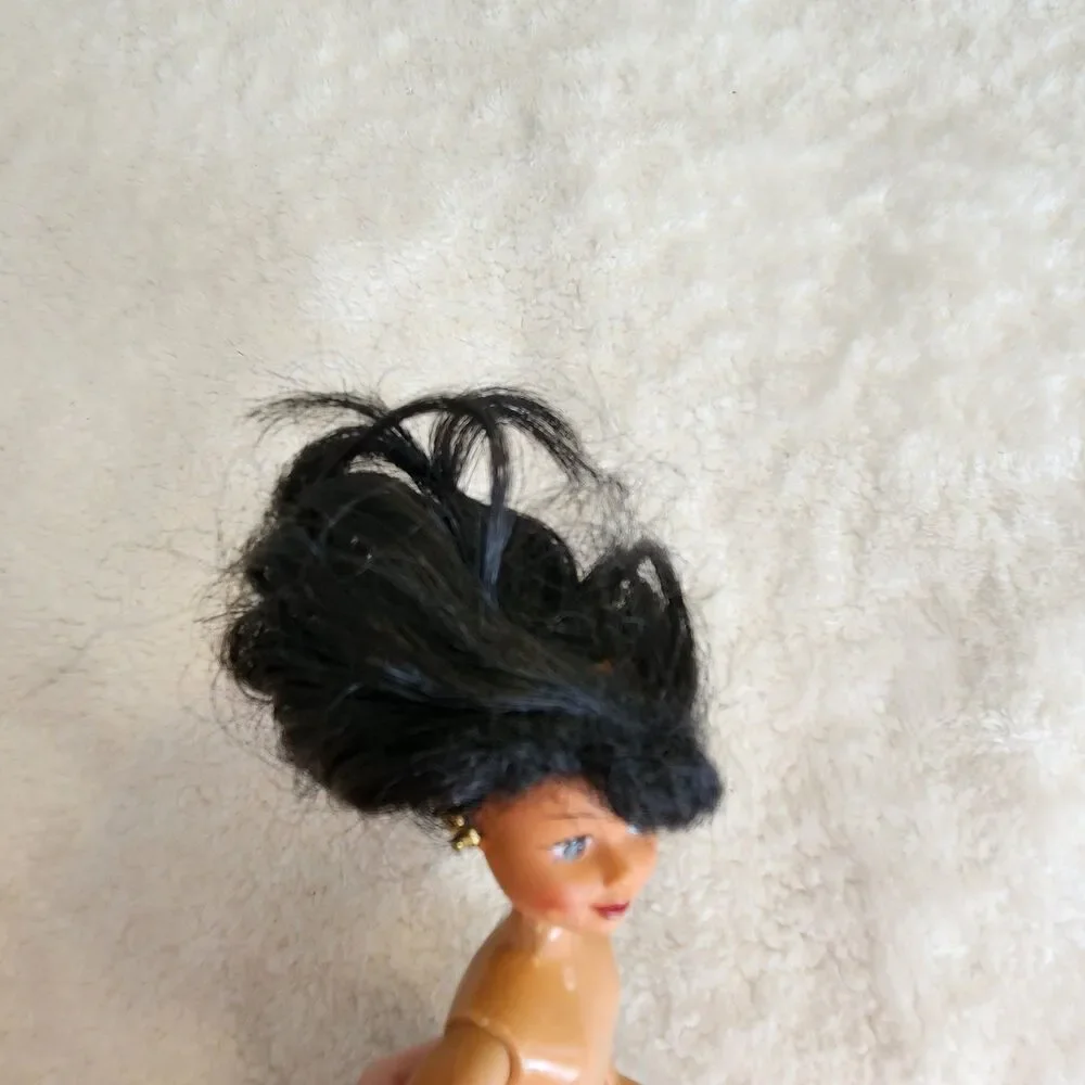 Vtg 1990 Kid Kore 8'' Girl Doll with Long Black Hair Colorful Clothes & Earrings